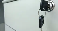 Super Locksmith Service Gurnee, IL 847-450-0512 Super Locksmith Service Gurnee, IL 847-450-0512 - unlocking-file-cabinet